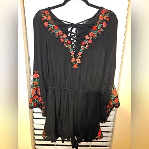 American eagle Boho long sleeve shorts romper sz m